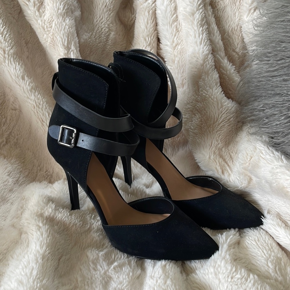 Black suede heels with wrap